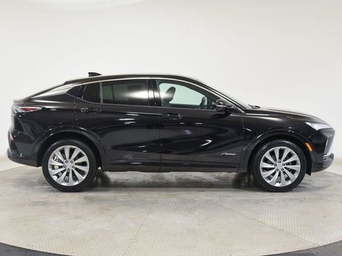 Used 2025 Buick Envista Avenir FWD image 12
