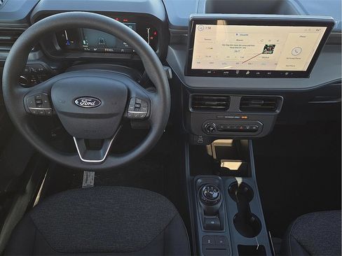 New 2026 Ford Maverick XL image 9