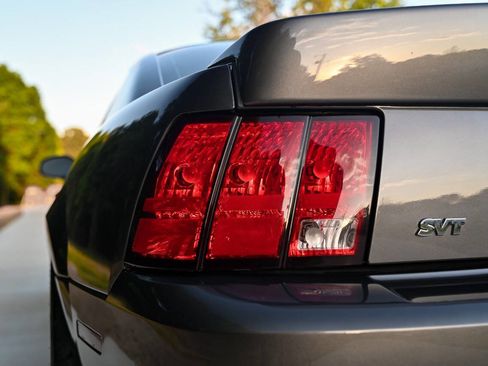 Used 2003 Ford Mustang Cobra RWD image 30