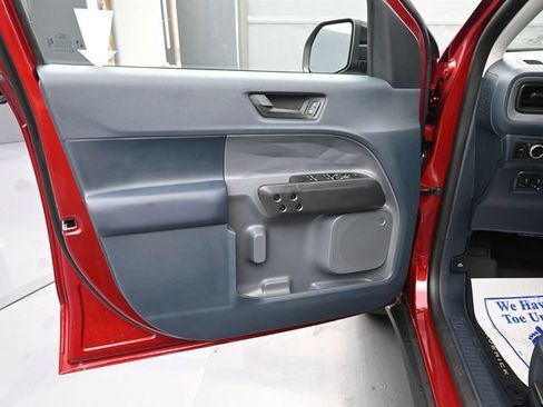 New 2025 Ford Maverick XLT w/ XLT Luxury Package image 9