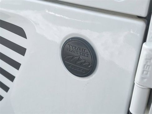 Used 2021 Jeep Wrangler Unlimited Sport image 8