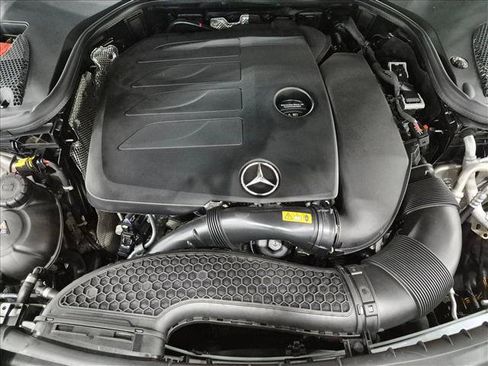 Used 2022 Mercedes-Benz E 350 Sedan w/ Warmth & Comfort Package image 24