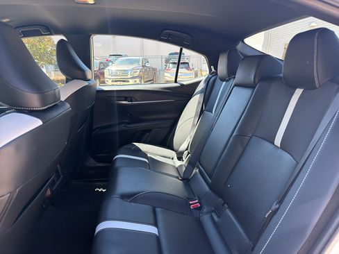 Used 2025 Toyota Camry SE FWD image 14