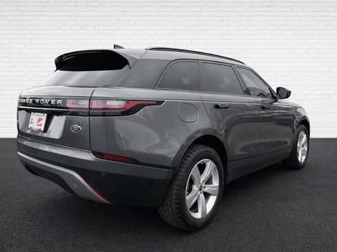 Used 2018 Land Rover Range Rover Velar S image 4