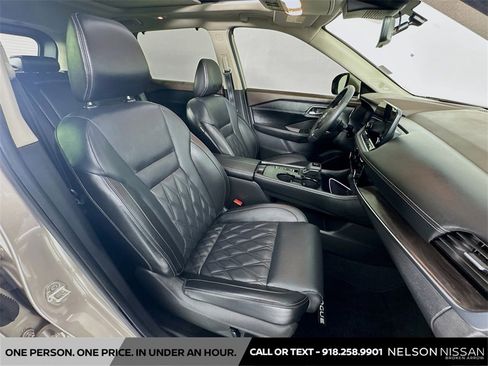 Certified 2023 Nissan Rogue Platinum w/ Platinum Premium Package image 30