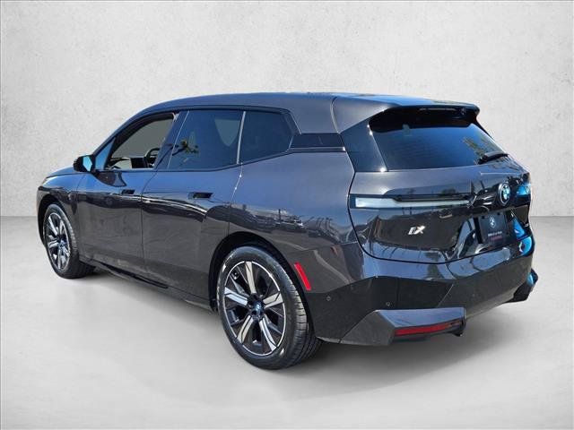 Certified 2025 BMW iX xDrive50 AWD/4WD image 8