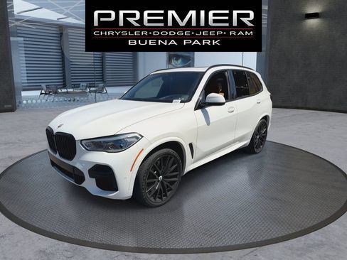 Used 2023 BMW X5 M50i w/ Executive Package AWD/4WD image 4