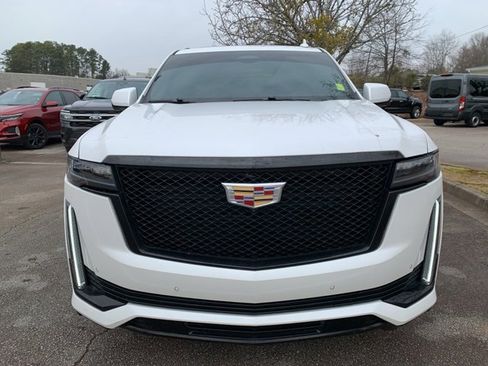 Used 2022 Cadillac Escalade Sport w/ Touring Package image 6