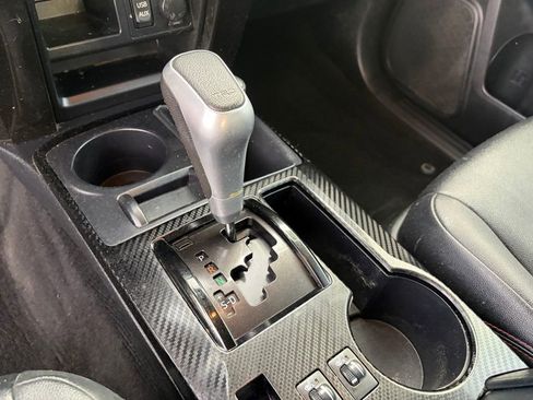 Used 2019 Toyota 4Runner TRD Off-Road Premium image 28