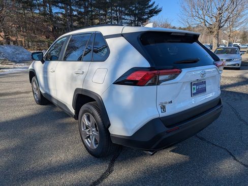 Used 2023 Toyota RAV4 XLE image 3