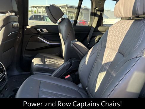 Used 2025 BMW X7 M60i AWD/4WD image 15