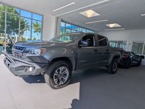 Used 2022 Chevrolet Colorado Z71 w/ Safety Package image 3