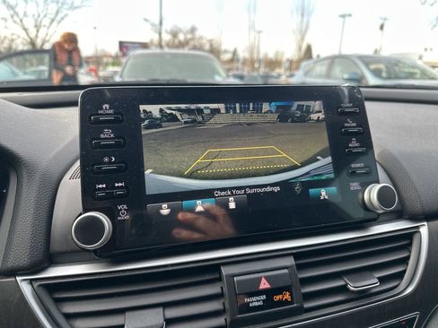 Used 2018 Honda Accord EX-L image 8