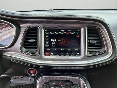 Used 2022 Dodge Challenger SRT Hellcat w/ Plus Package image 35