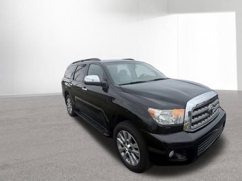 Used 2015 Toyota Sequoia Limited AWD/4WD image 2