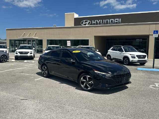 Certified 2023 Hyundai Elantra SEL w/ Convenience Package FWD image 1