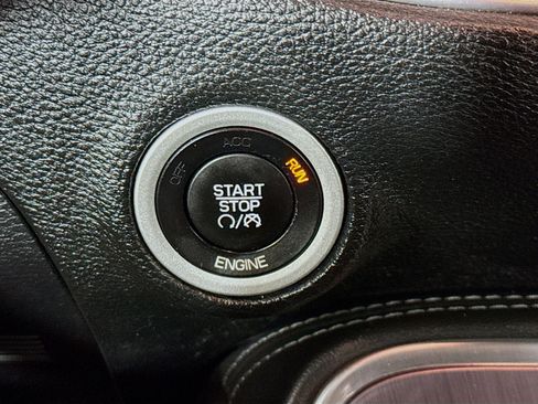 Used 2016 Dodge Challenger R/T Plus RWD image 20