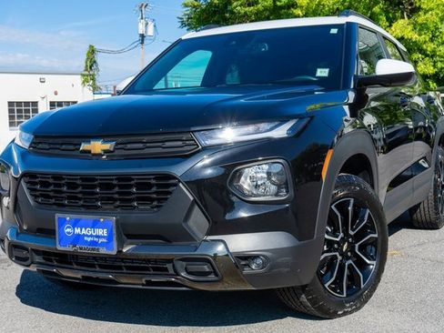 Used 2023 Chevrolet TrailBlazer ACTIV w/ Convenience Package image 1