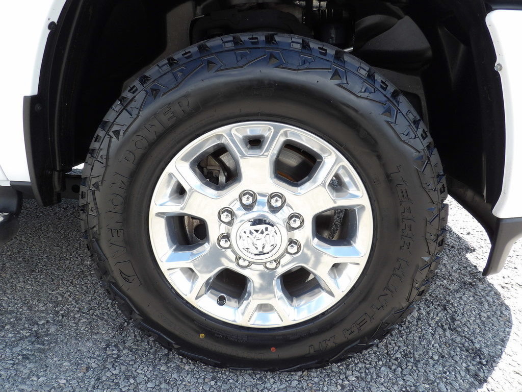 Used 2023 RAM 2500 Laramie AWD/4WD image 54