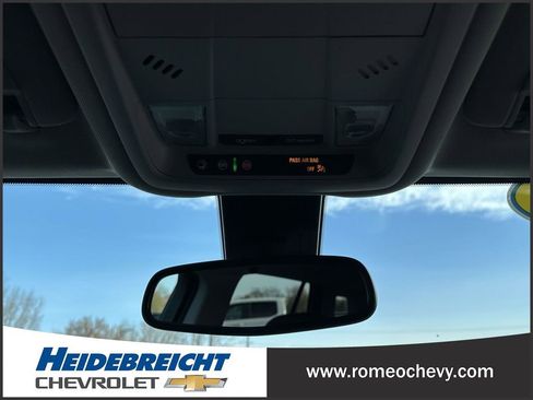 Used 2022 GMC Terrain SLE w/ Driver Convenience Package image 30