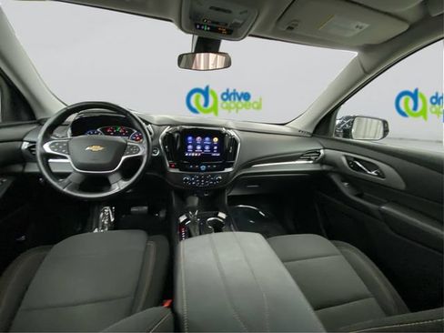 Used 2021 Chevrolet Traverse LT AWD/4WD image 28