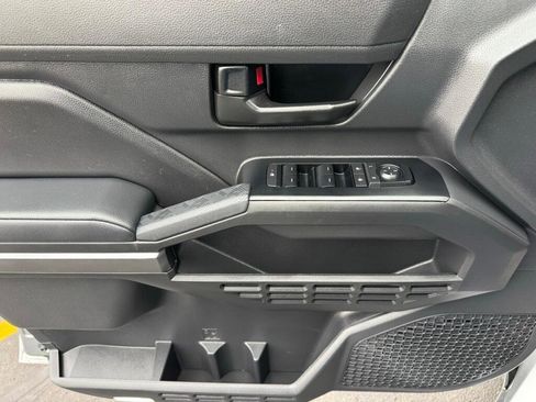 Certified 2025 Toyota Tacoma SR5 image 13
