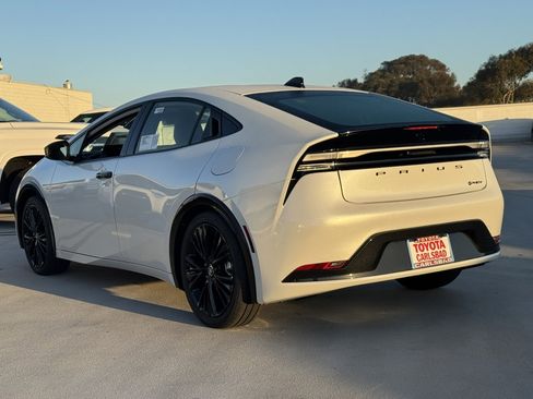 New 2026 Toyota Prius Plug-In Hybrid image 12