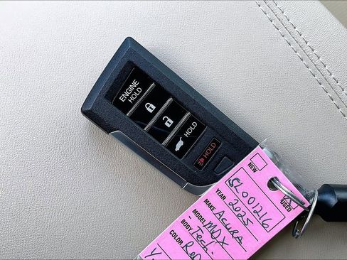 Certified 2025 Acura MDX w/ Technology Package image 13