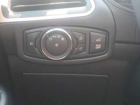 Used 2022 Ford Edge SEL w/ Convenience Package image 12