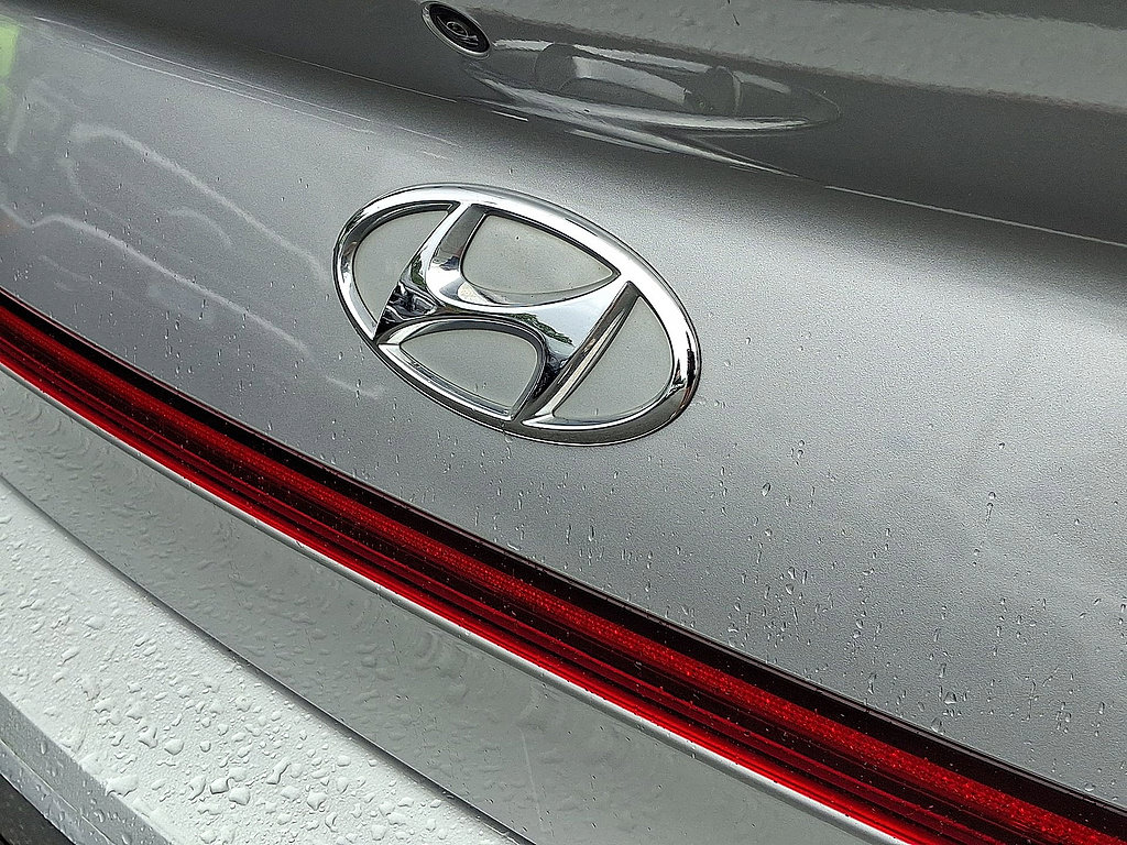 Used 2020 Hyundai Sonata Limited FWD image 24