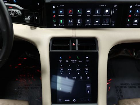 Used 2022 Porsche Taycan 4 Cross Turismo w/ Technology Package image 33