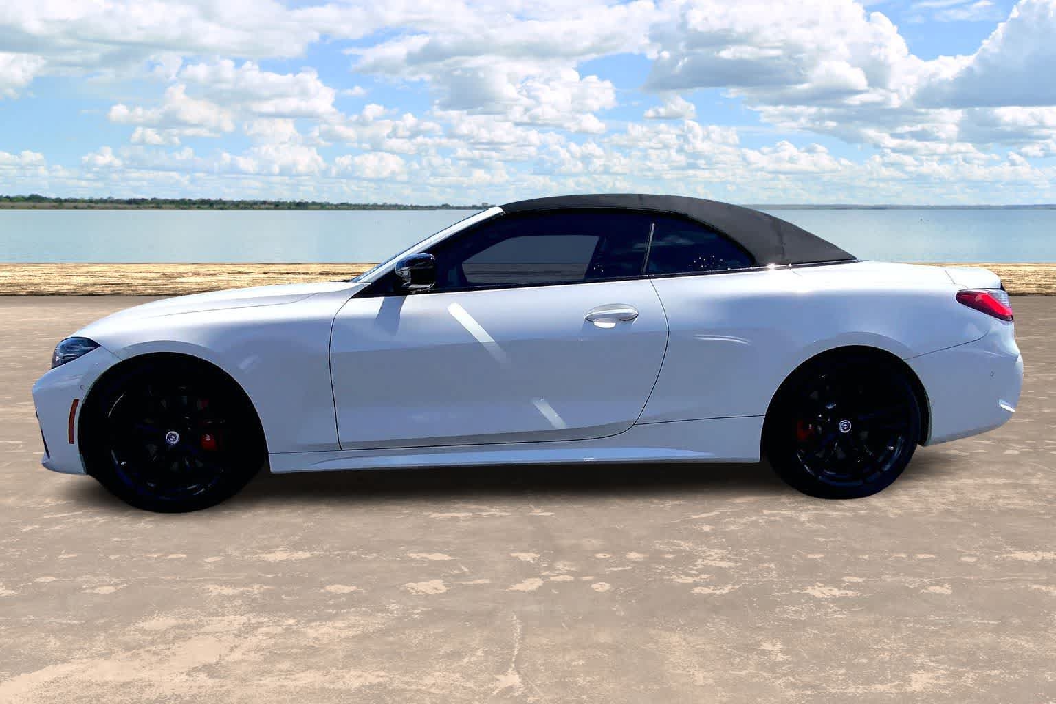 Used 2023 BMW M440i Convertible w/ Premium Package RWD image 3