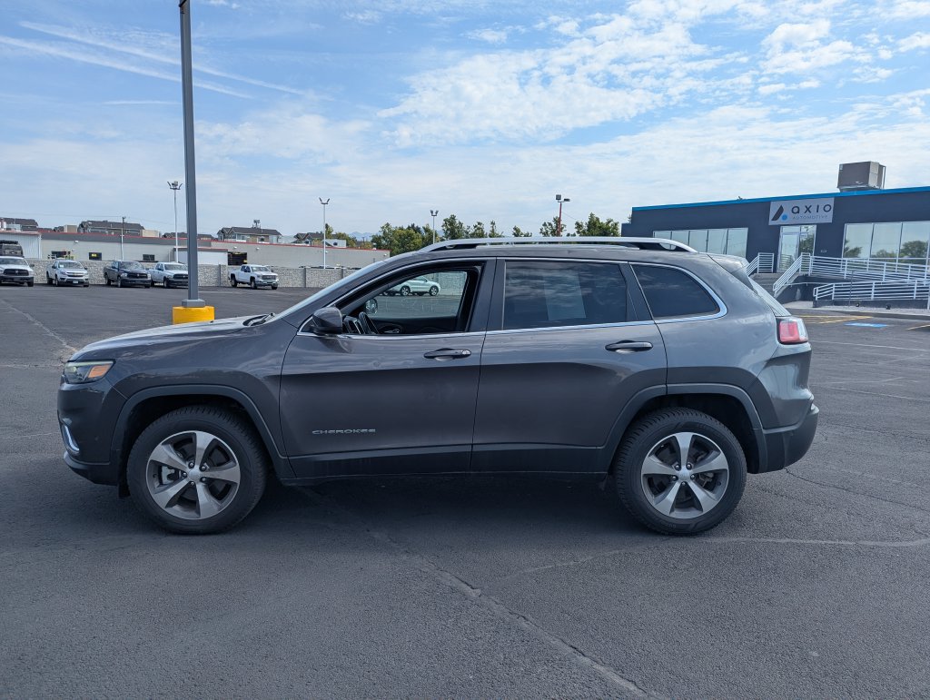 Used 2021 Jeep Cherokee Limited AWD/4WD image 7
