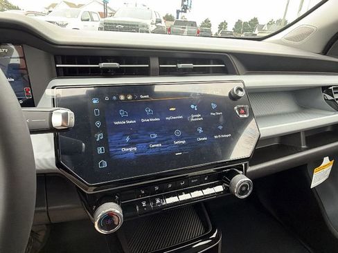 New 2027 Chevrolet Bolt LT image 22