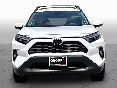 Used 2024 Toyota RAV4 XLE Premium image 4