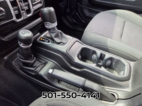 Used 2018 Jeep Wrangler Unlimited Sport S AWD/4WD image 30