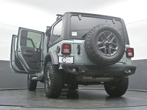 Used 2024 Jeep Wrangler Unlimited Sport AWD/4WD image 58