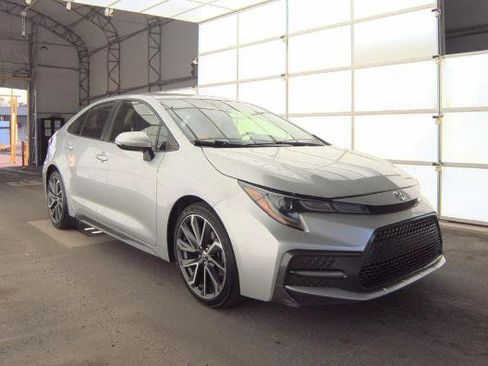 Used 2022 Toyota Corolla XSE image 1