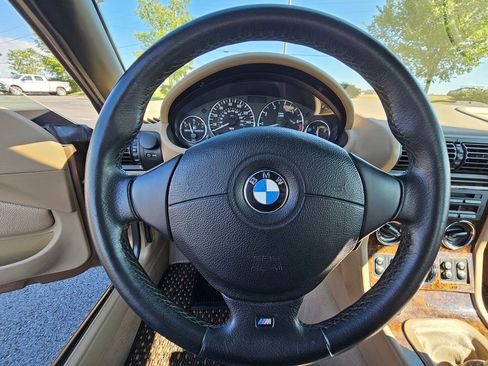 Used 2001 BMW Z3 2.5i image 17