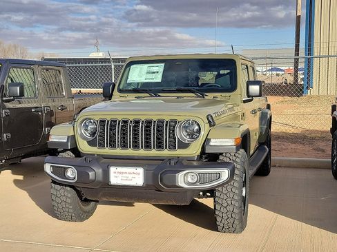 New 2026 Jeep Gladiator Sport image 8