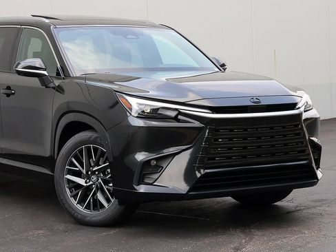 New 2026 Lexus TX 350 AWD image 2