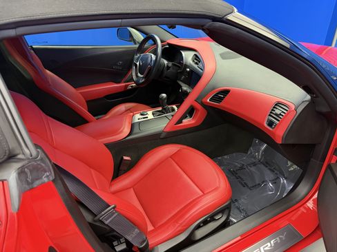 Used 2014 Chevrolet Corvette Stingray Convertible w/ 3LT Preferred Equipment Group RWD image 25