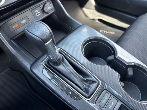 Used 2024 Honda Civic LX image 25