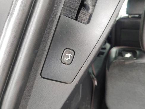 Used 2019 Dodge Grand Caravan GT FWD image 27