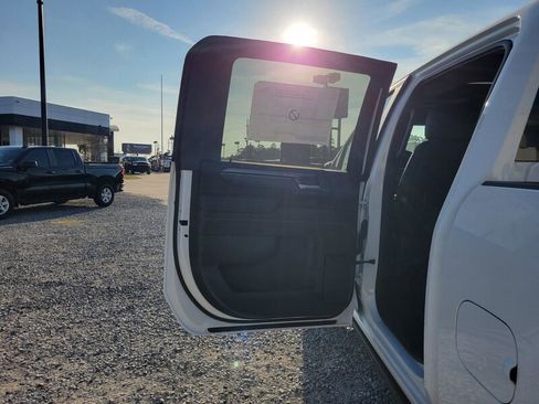 New 2026 GMC Sierra 2500 AT4 w/ AT4 Premium Plus Package image 27