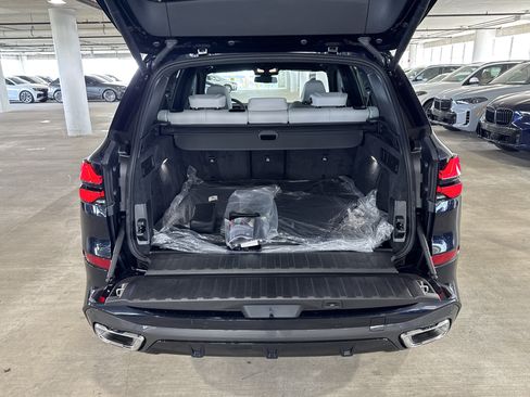 New 2026 BMW X5 sDrive40i w/ M Sport Package RWD image 12
