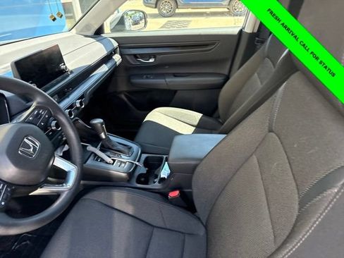Certified 2025 Honda CR-V EX image 15