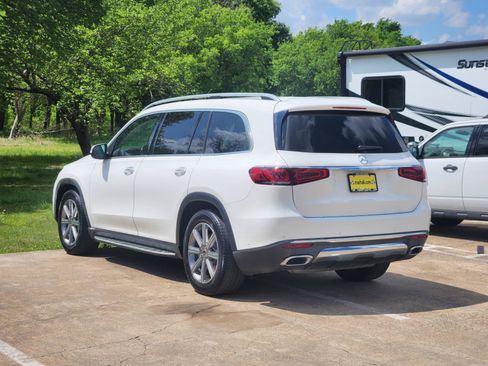 Used 2021 Mercedes-Benz GLS 450 4MATIC image 4