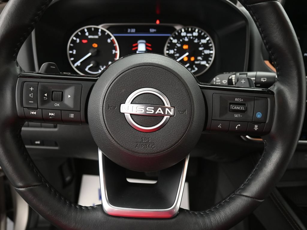 Used 2023 Nissan Rogue SL w/ SL Premium Package AWD/4WD image 12