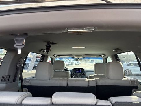Used 2014 Honda Pilot LX image 30